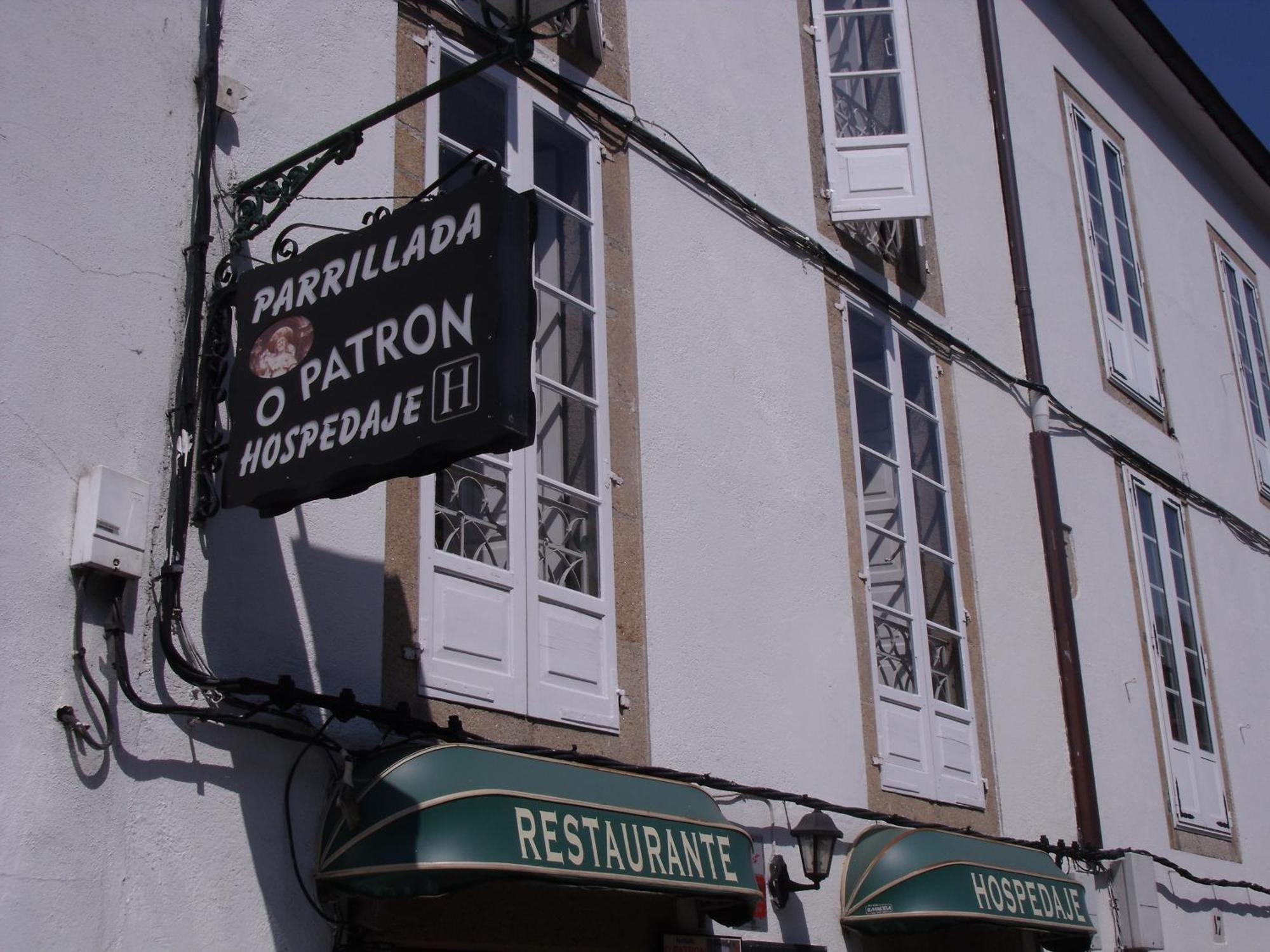 Hostal O Patron Santiago de Compostela Exterior foto